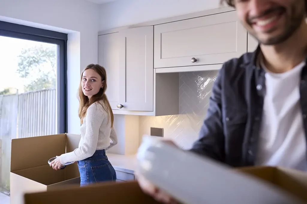 Simplify your move with professional Cobham removals. Dracott & Fennemore provide expert packing, secure storage, and safe transport for stress-free relocations.
